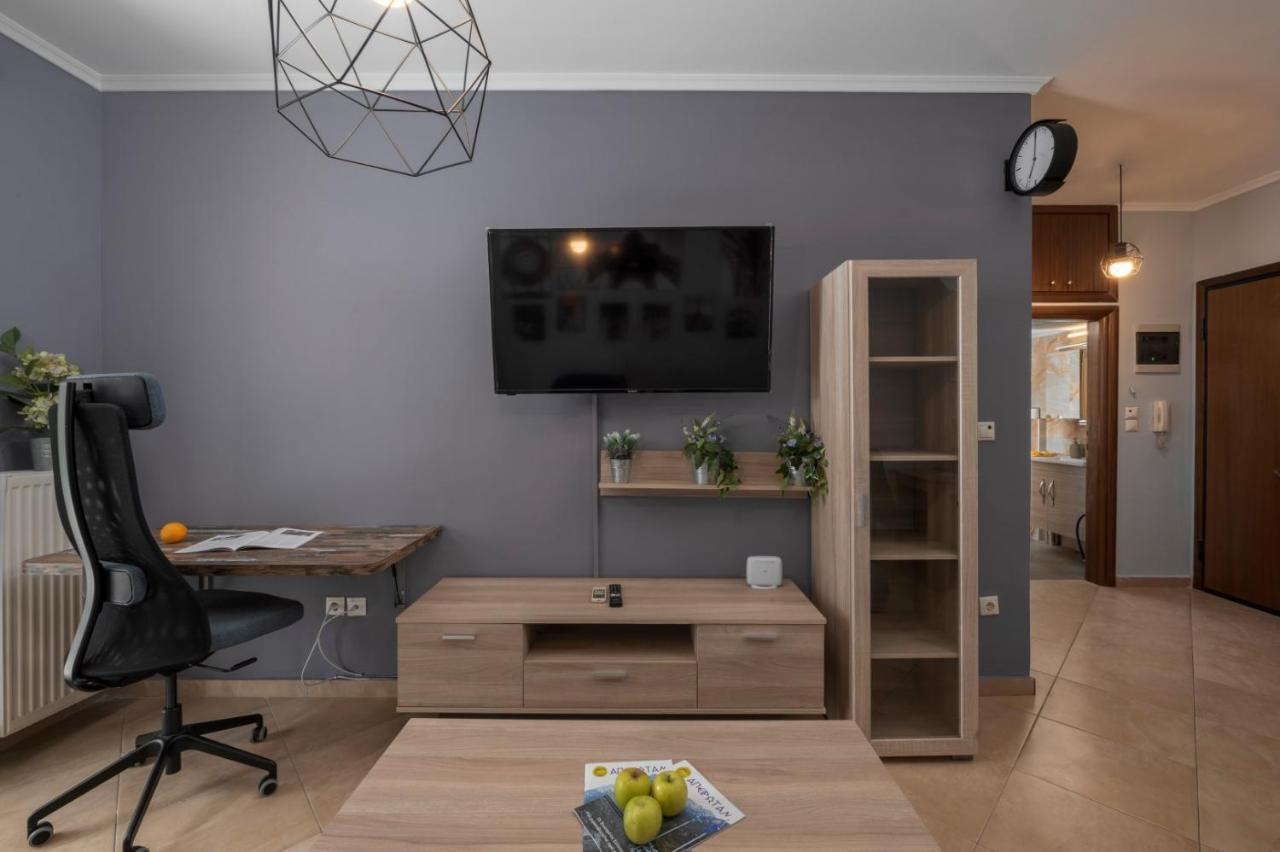 Kosmos Service Apartment City Center 2 With Additional Cost Parking Tesalónica Exterior foto